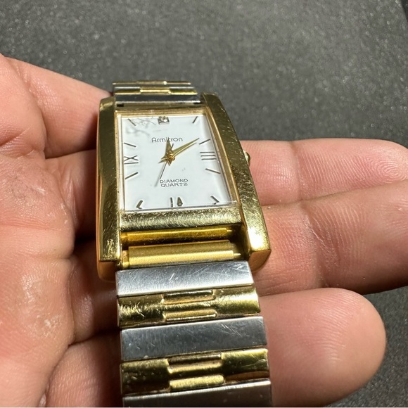 Armitron Diamond Quartz Tank Style Mens Watch Gold Tone White Dial 20/2682 Works - Picture 6 of 10